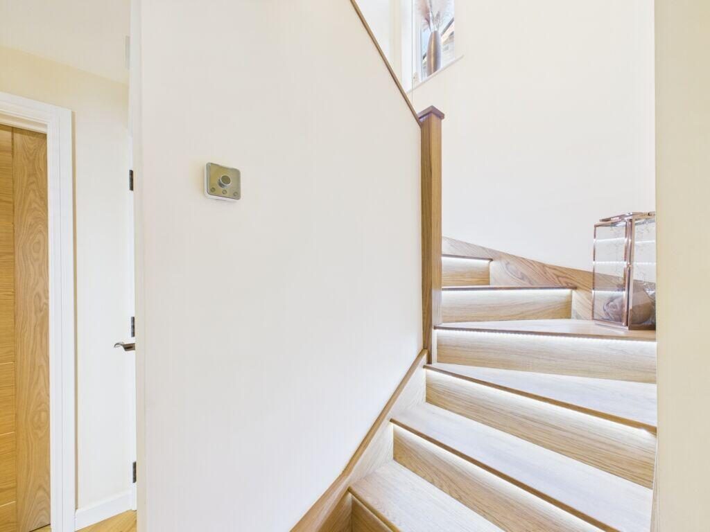 Thumbnail 19
