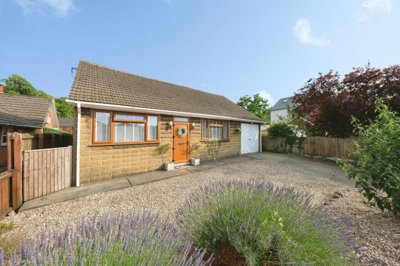 Property on Welbeck Road, NG19 9JZ