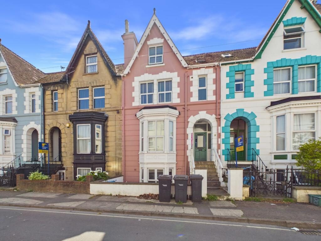 Terraced House