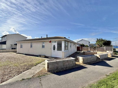 Property on Rhos Fawr, LL22 9YH