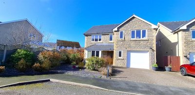 Property on LL21 0SU