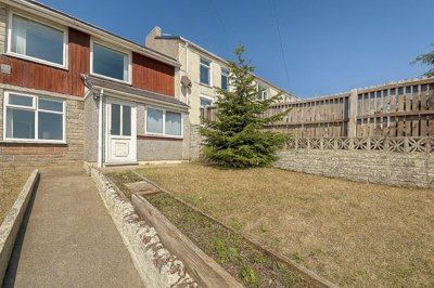 Property on High Street Top Dowlais, CF48 3PN