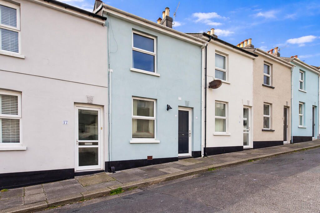 Terraced House