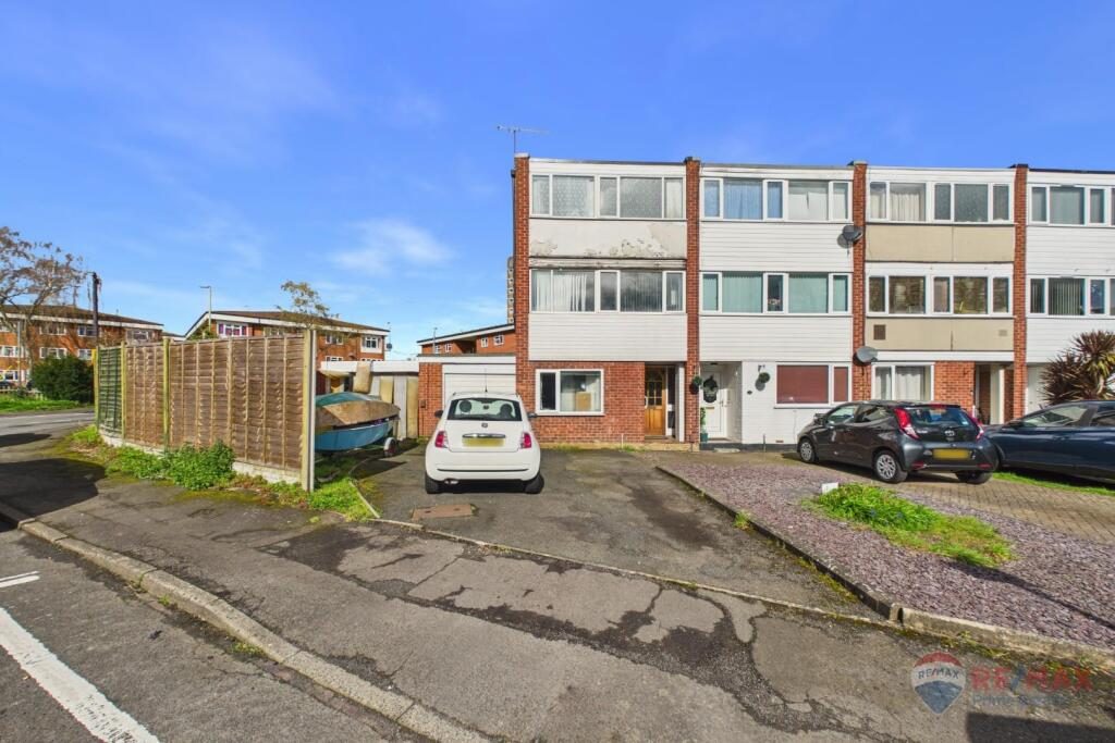 Terraced House
