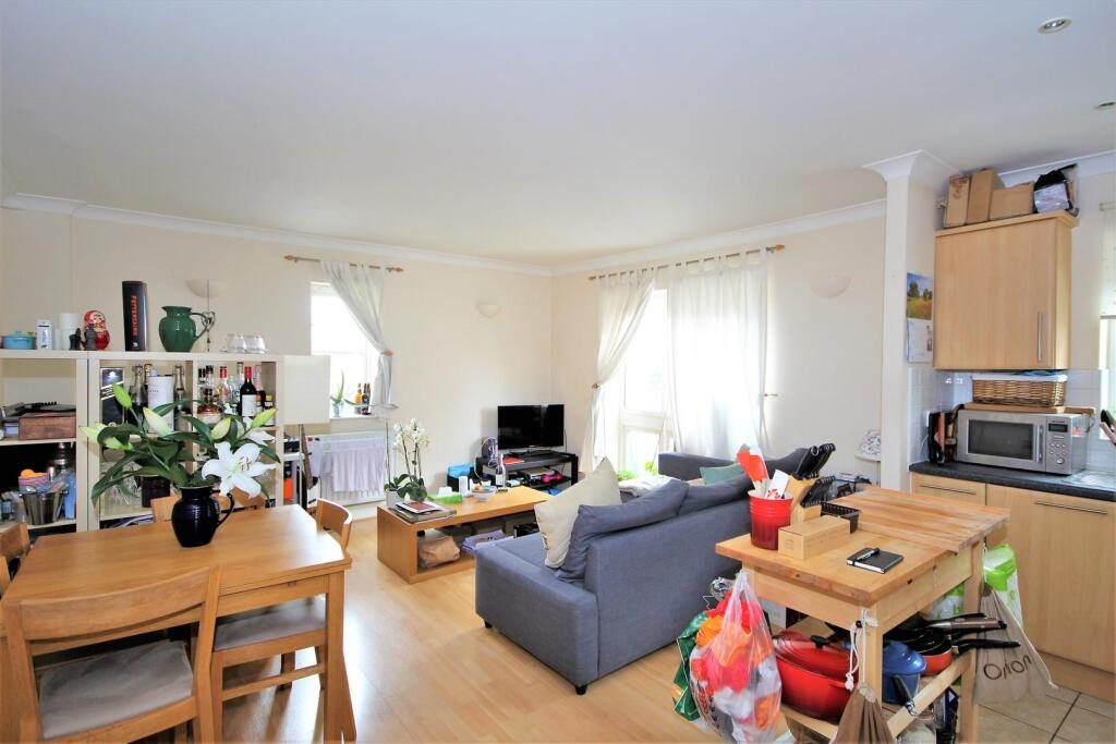 Property main image