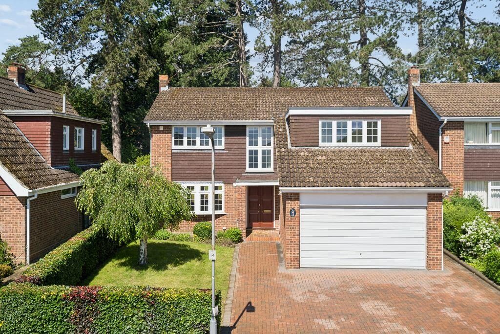 Property main image