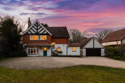 Property on Foxcombe Road, OX1 5DG