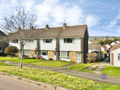 Property on Woodbury Park, EX13 5QY