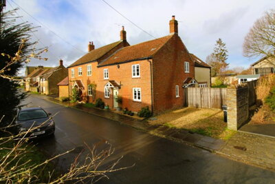 Property on Church Street, TA12 6AU