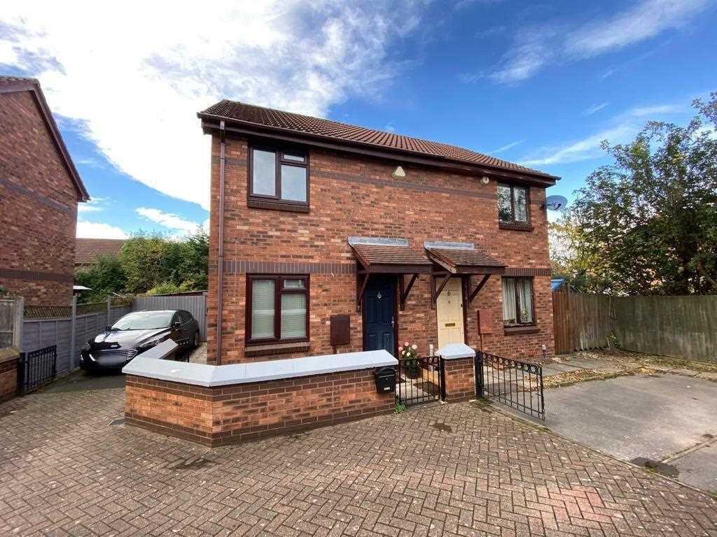 Property main image