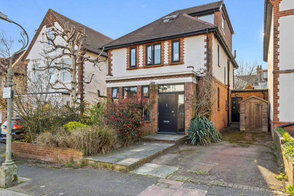 Property main image
