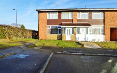 Property on Franklin Avenue, SL2 1RX