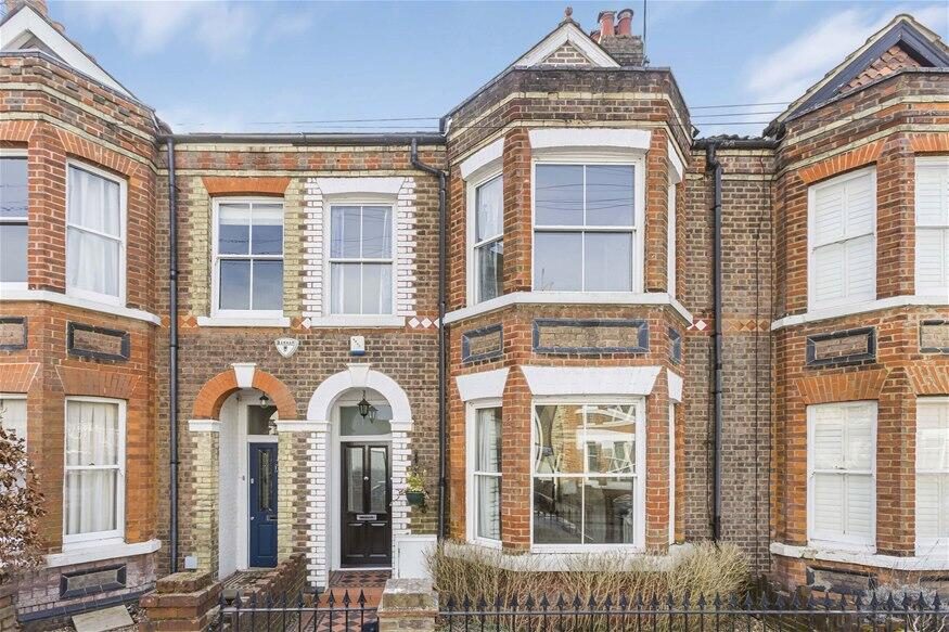 Terraced House