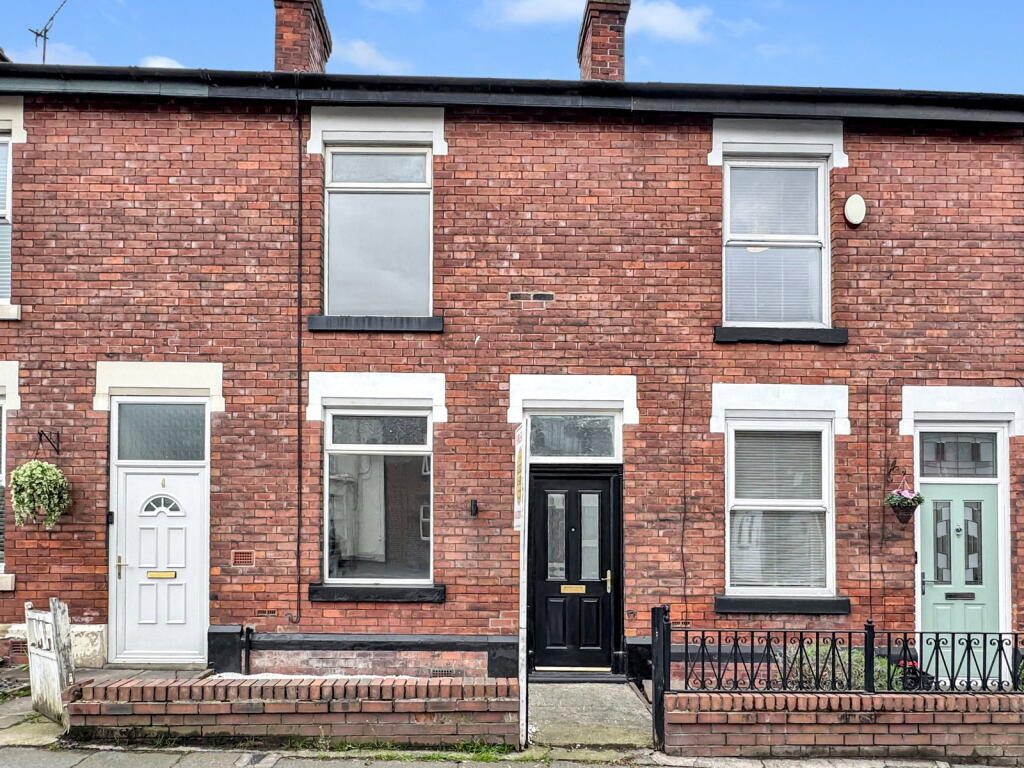 Property main image