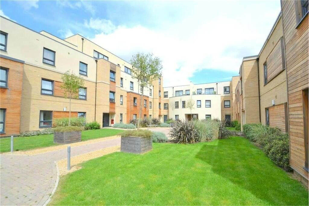 Property main image