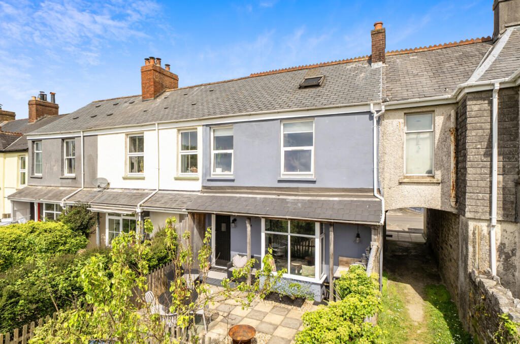 Terraced House