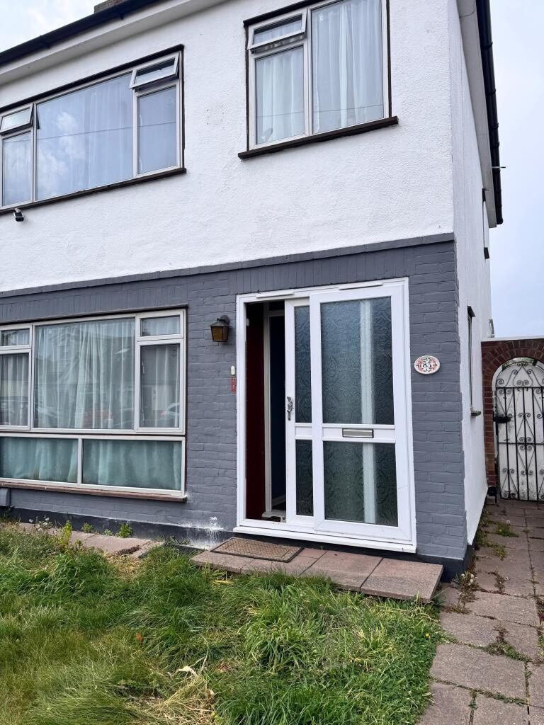 Terraced House