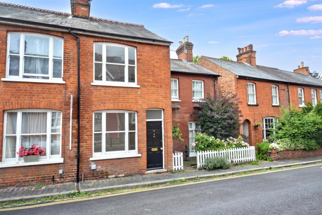 Terraced House