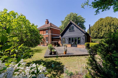 Property on Church Road, SG16 6AN