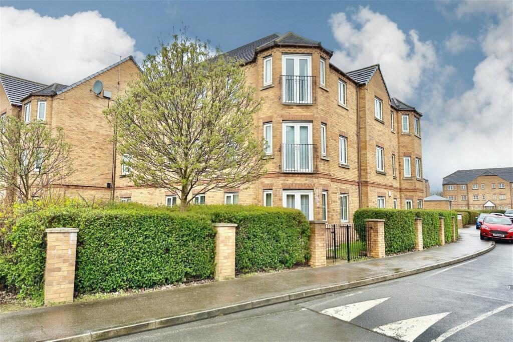 Property main image