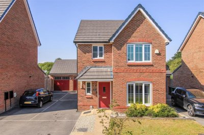 Property on Beamshaw Way, WF3 4FY