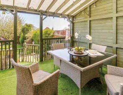 Property on Tregarn Road, NP18 2JS