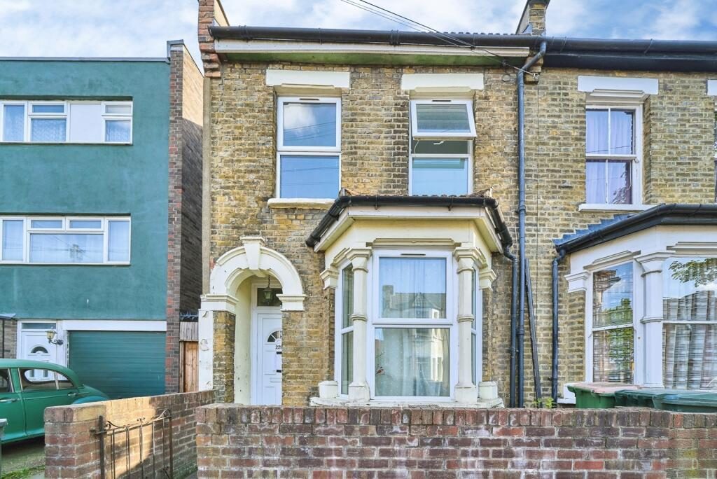 Terraced House
