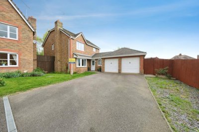 Property on Forest Edge Way, DE13 0PQ