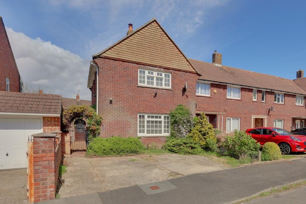 Terraced House