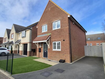 Property on Hudson Drive, PR4 2ER