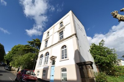 Maisonette