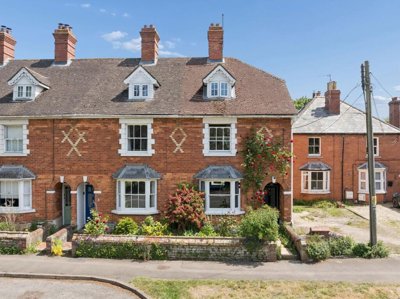 Property on Ormond Road, OX12 8EG