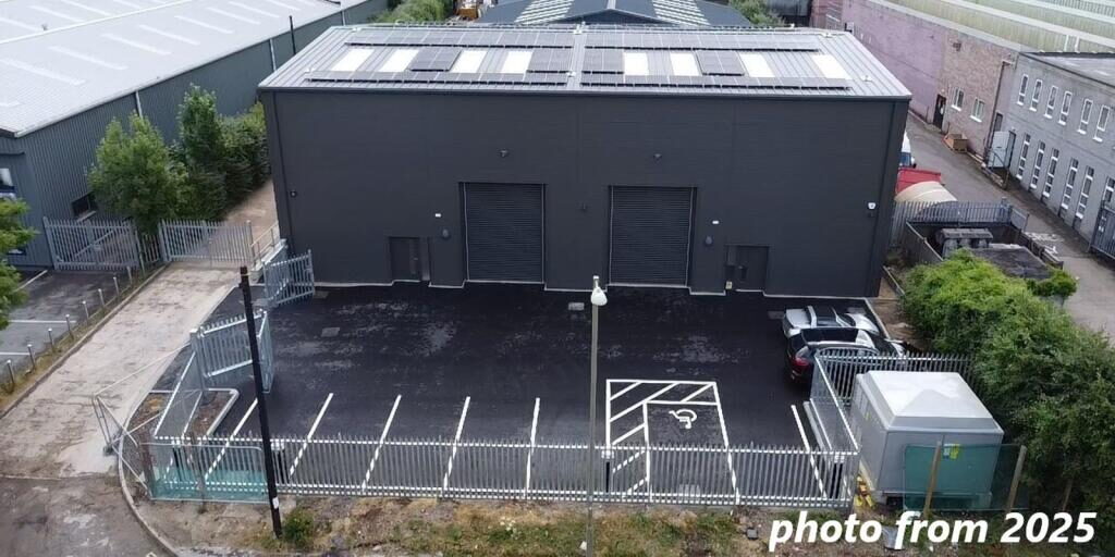 Distribution Warehouse