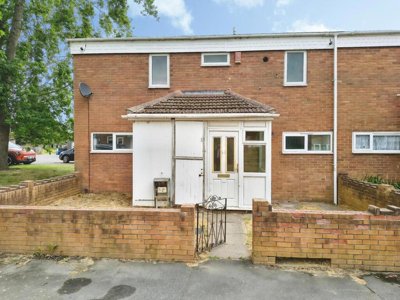 Property on Wyvern, TF7 5QQ