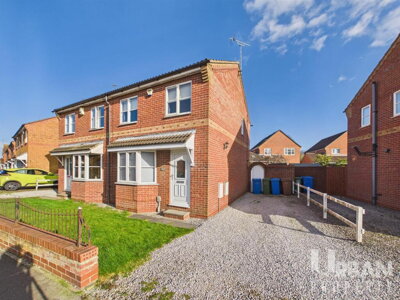 Property on Cleeve Road, HU12 8PH