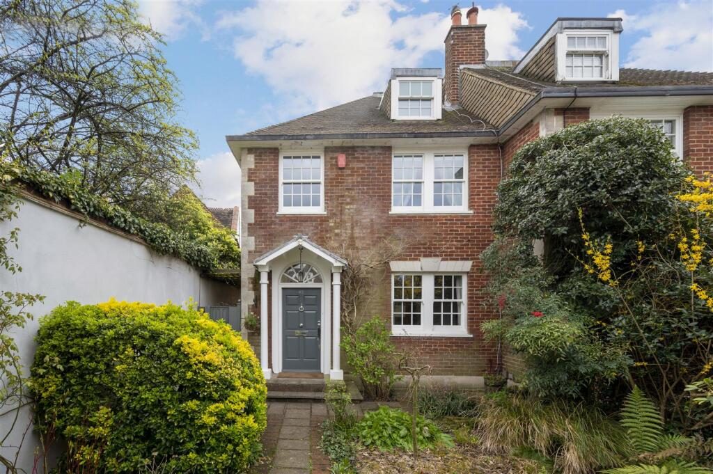 Detached House