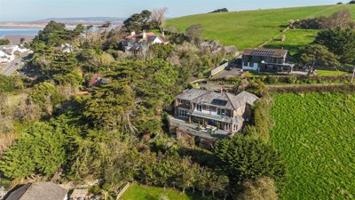 Property on New Road, EX39 4LN