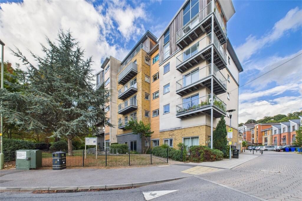 Property main image