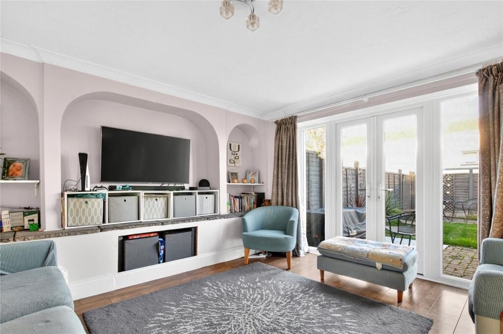 Property main image