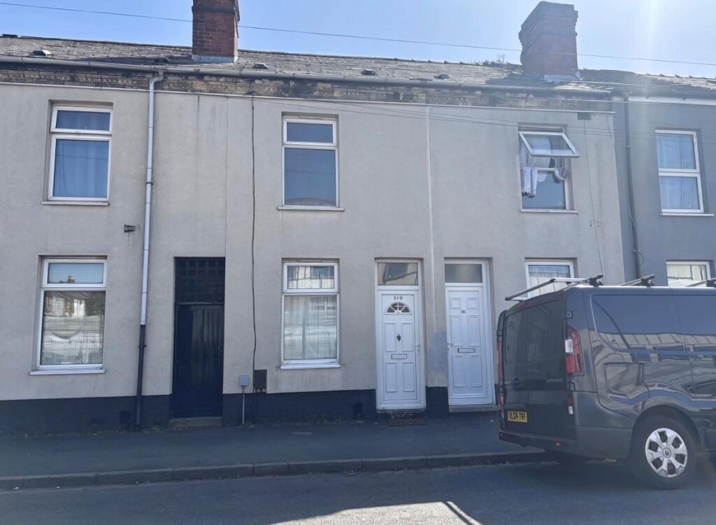 Property main image