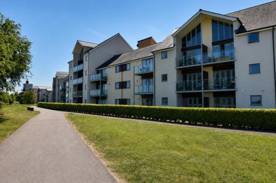 Property on Kittiwake Drive, BS20 7PL