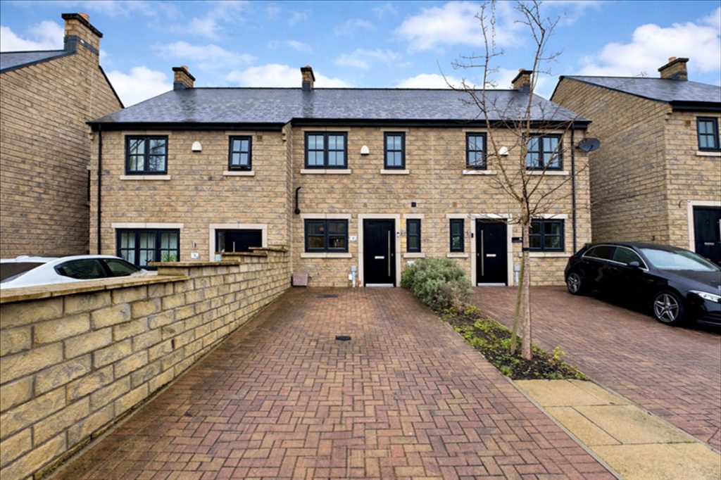 Terraced House