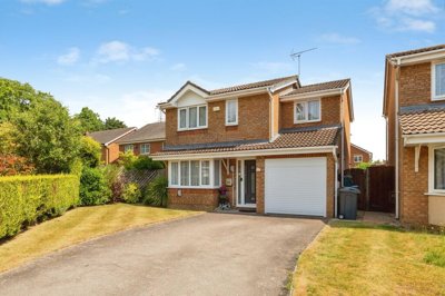 Property on St Andrews Drive, SG1 4UY