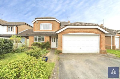 Property on Oak Road, NN13 6ER