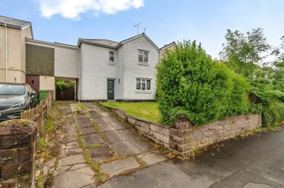 Property on Warstones Road, WV4 4LR