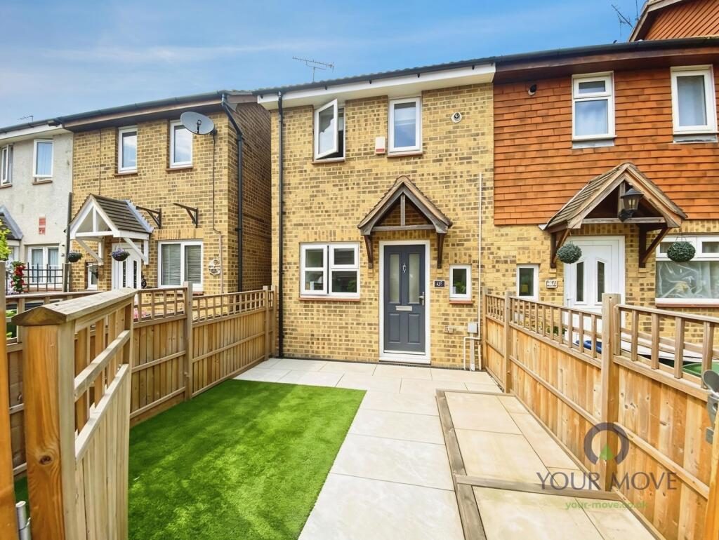 Terraced House