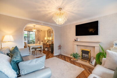 Property on Ffordd Parc Castell, LL18 5WD