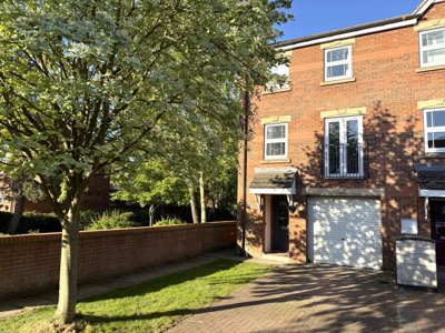 Property on Padley Road, LN2 4WB