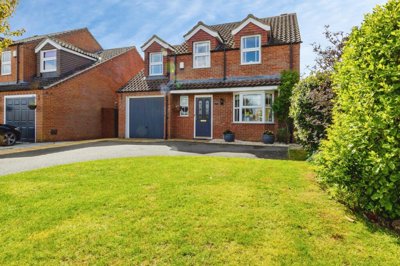 Property on Headland Way, LN5 0TR