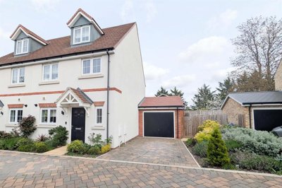 Property on Webb Avenue, CB8 7GP